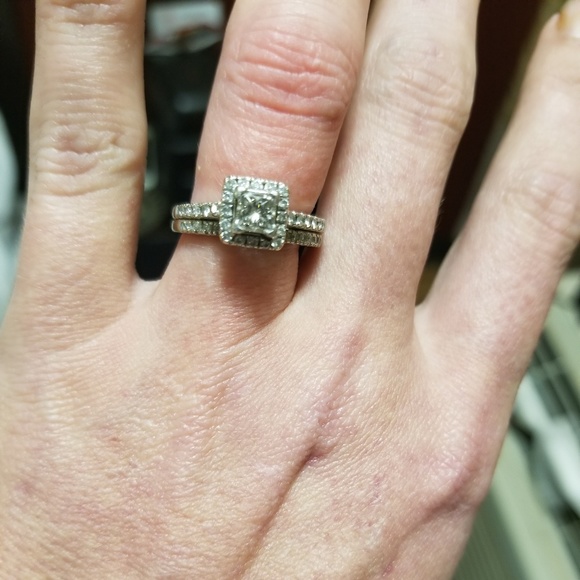 14k Diamond Engagement Set EGL Cert Center - Picture 2 of 5